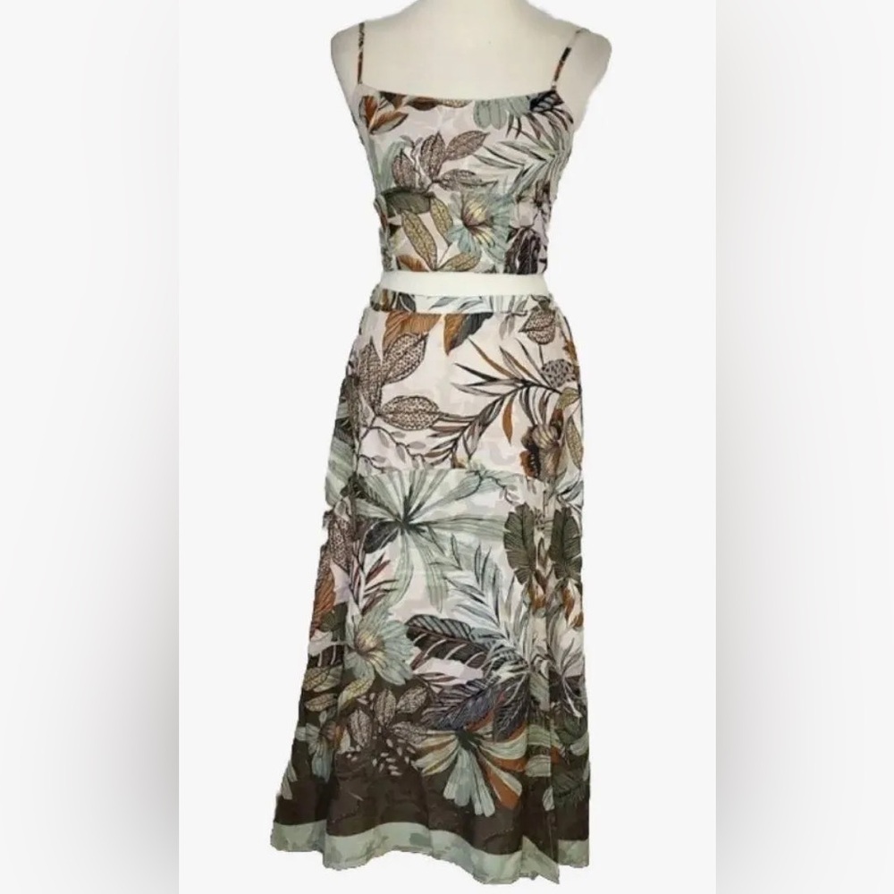 SUPER NATURAL by SECRET MISSION Jacquard Georgette
Sandra Midi Skirt Set